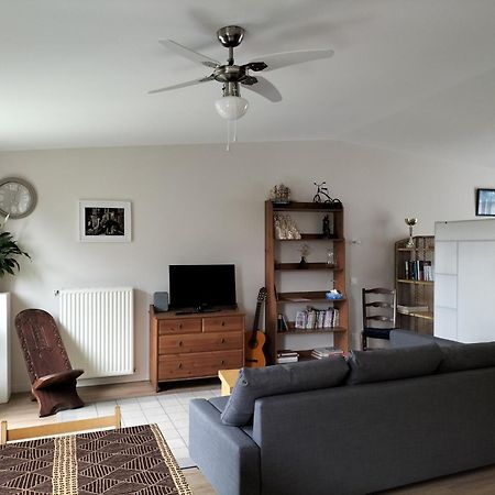 Loft Confortable Et Calme Arcueil Luaran gambar